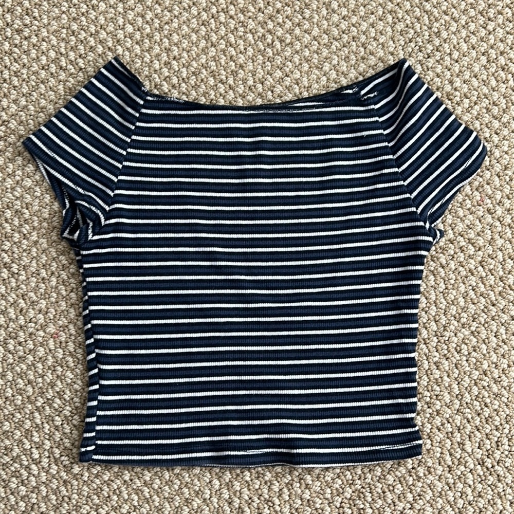 Brandy Melville Top
